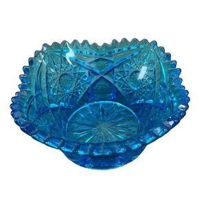Vintage LE Smith Glass Heritage Buttons & Bows Hexagon‎ Dish Blue Bowl Candy